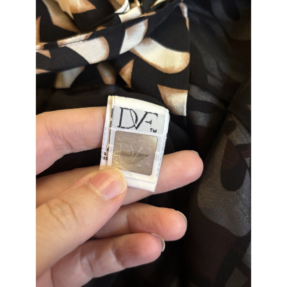 Diane Von Furstenberg DVF Freddie Chain Warp Vicuna Snake Wrap Dress Size 8 New - Picture 6 of 8